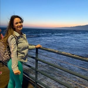 Meet your Posher, Bianca